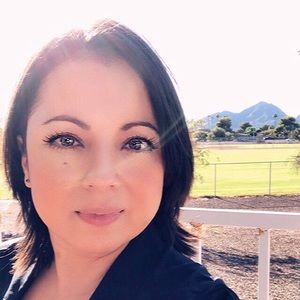 Meet your Posher, Beatriz